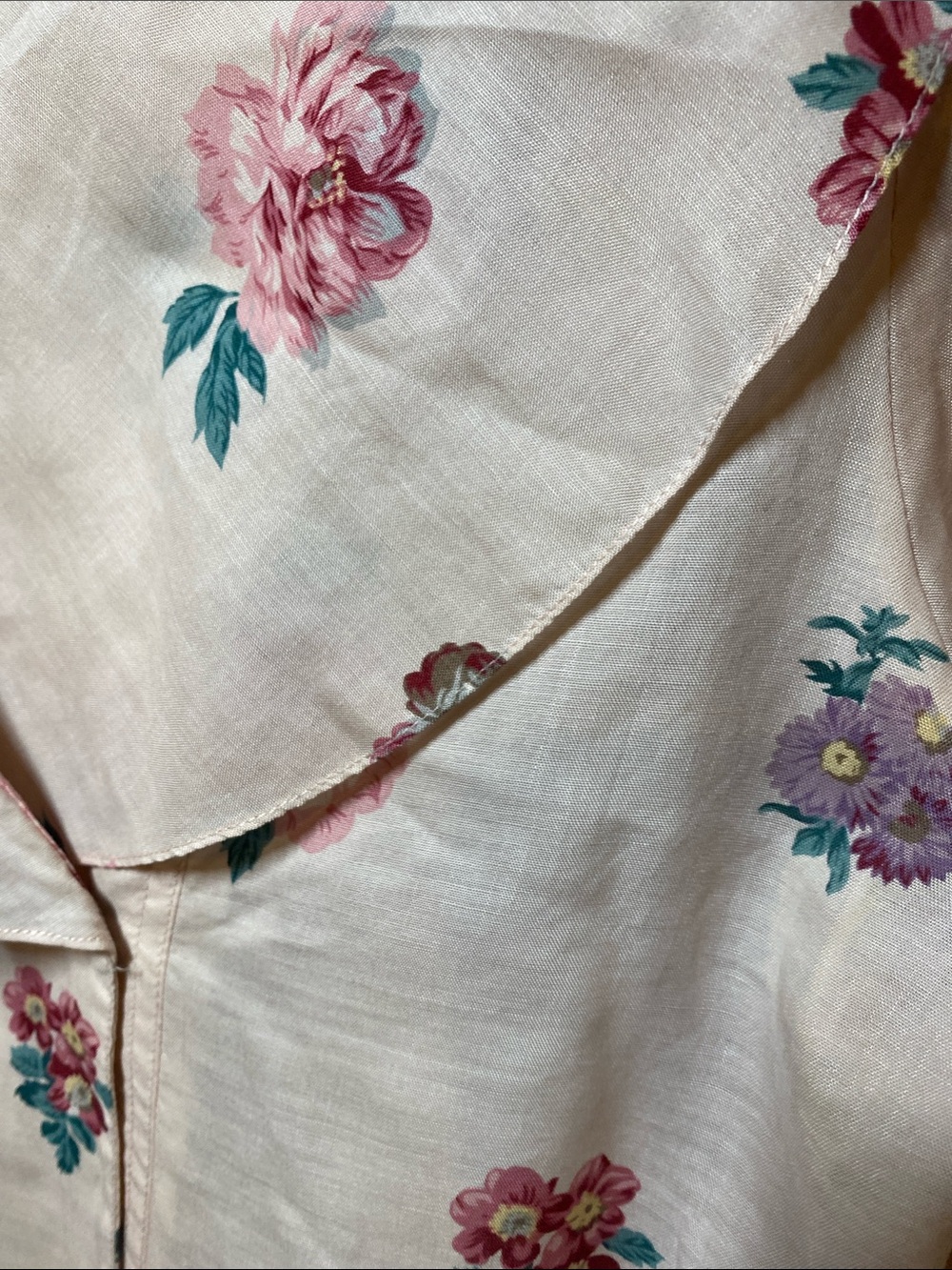 Vintage Classic Floral Pink Rayon Blouse - Picture 3 of 5